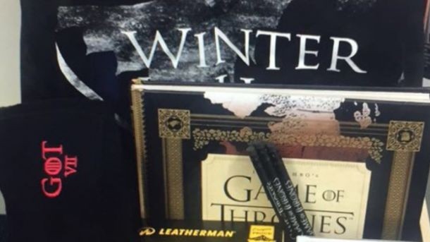 Pack of goodies: actor Joe Dempsie donates Game of Thrones hamper to pub