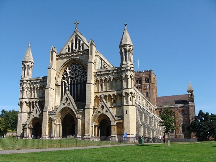 Grand: St Albans Cathedral is one of the standout landmarks of the Home Counties