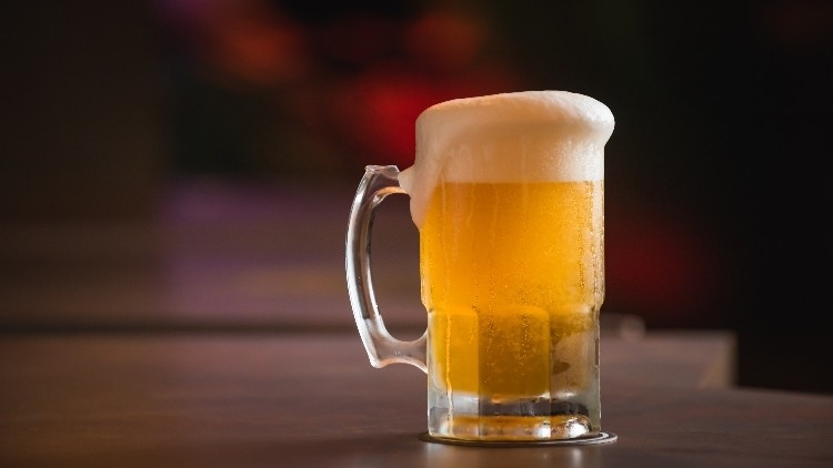 National brews: nationwide news publications reported Heineken pub arm Star Pubs & Bars suggested operators raise their price by 40p (image: Getty/Odairson Antonello)