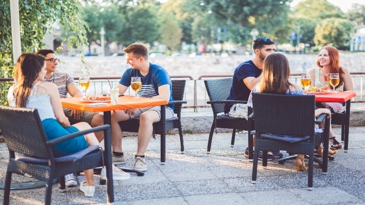 Al fresco dining: pubs, bars and restaurants have opened outdoor seating (image: Getty/urbazon)