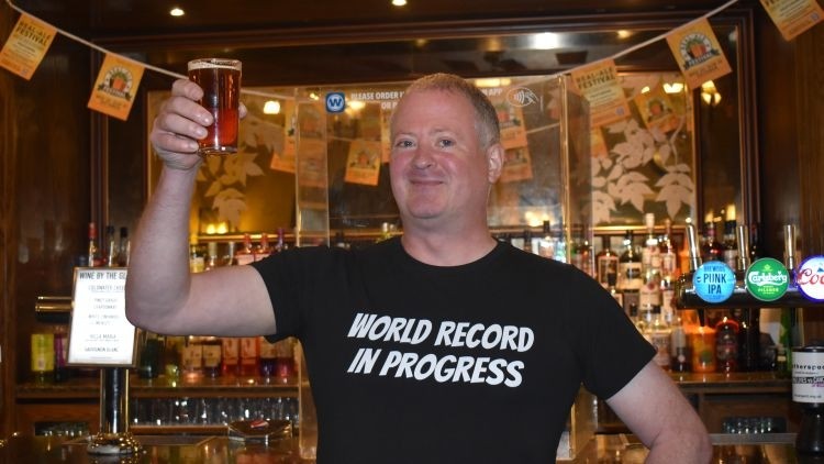 World Record: Matt Ellis visits 51 pubs