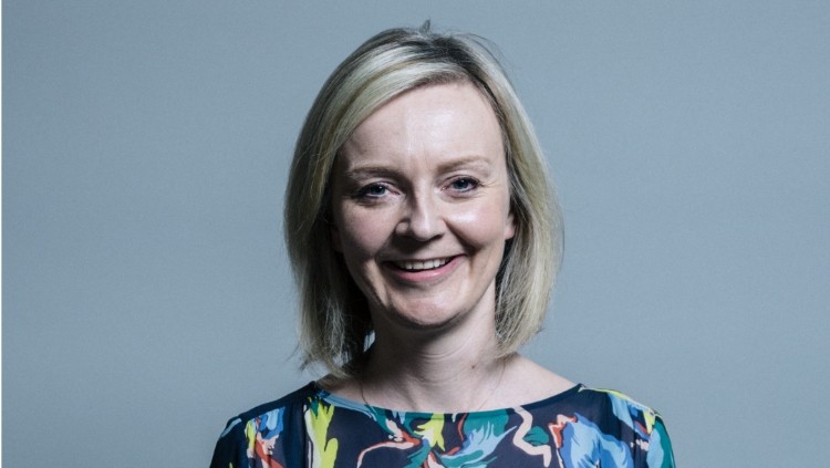 General Election NOW: Hospitality reacts to Liz Truss' resignation (UK Parliament 2022)
