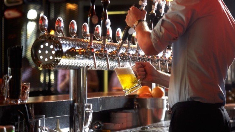 2023 predictions: winners will include craft beer pubs (credit: Getty/Extreme Media)