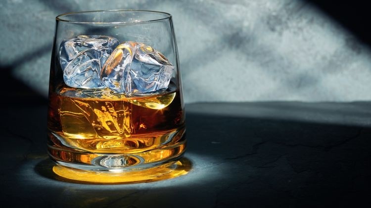 Rising up: all the top 10 whisky brands saw increases of more than 100% in volume and value sales (image: Getty/lucentius)
