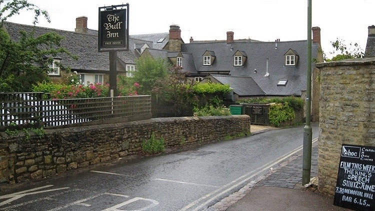 History of compliance: the Bull Inn pleaded guilty to failing to comply with food safety laws (image: Martin Richard Phelan, Geograph) 