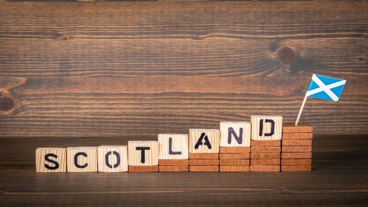 Industry opening up: Scottish pubs are set to reopen on 9 August (image: Getty/tumsasedgars)
