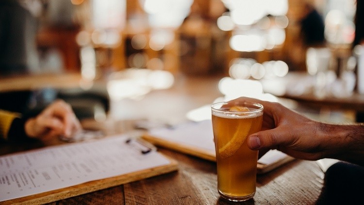 Call for support: pubs should receive help to cover rent costs, the Liberal Democrats have said (image: Getty/Daviles)