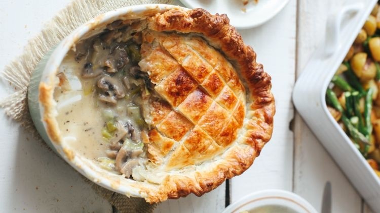 Meat-free dish: one option chefs can choose is a mushroom and leek pie
