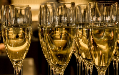 Sell up: Upgrade customers to Champagne over Christmas for a better experience