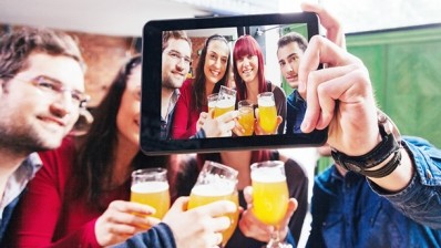 Generation Z: How to get the latest generation into pubs