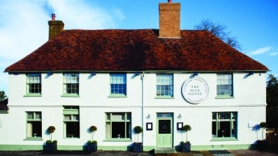 Pub to offer ‘wine and vine’ days