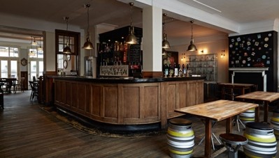 Hop and Berry Islington gives away free pints 