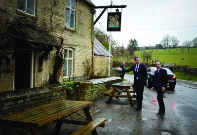 Swan Inn Swinbrook hosts David Cameron and Francois Hollande