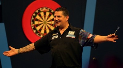 Gary Anderson: From pub darts to world champion