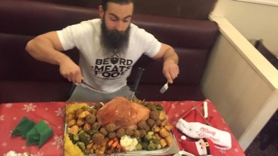 Pub attempts world record for biggest Christmas dinner with £70 feast