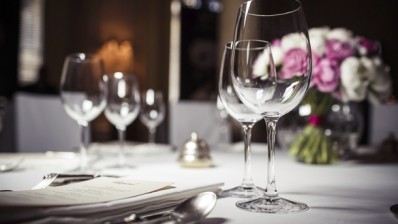 Slow growth fears for UK pubs and restaurants