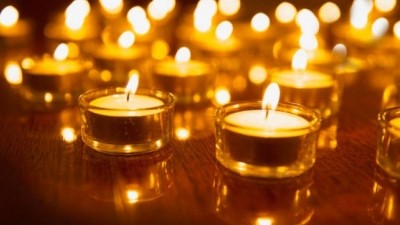 Another storm: using candles during blackouts potentially poses health and safety risks for pubs (Credit: Getty/Jacobs Stock Photography Ltd)