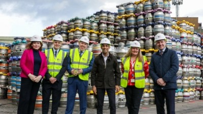 Politics over pints: Rishi Sunak visits Wolverhampton brewery