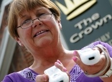 Jo Keegan of the Crown in Richmond hosts Ninetendo Wii tournaments to boost business