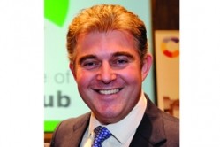 Brandon Lewis: 'Offering school meals could make more pubs viable'