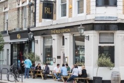 The Red Lemon: The Notting Hill pub is close to Portobello Market
